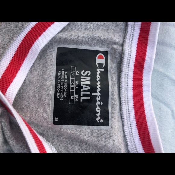 Cropped champion Tee - Picture 3 of 3